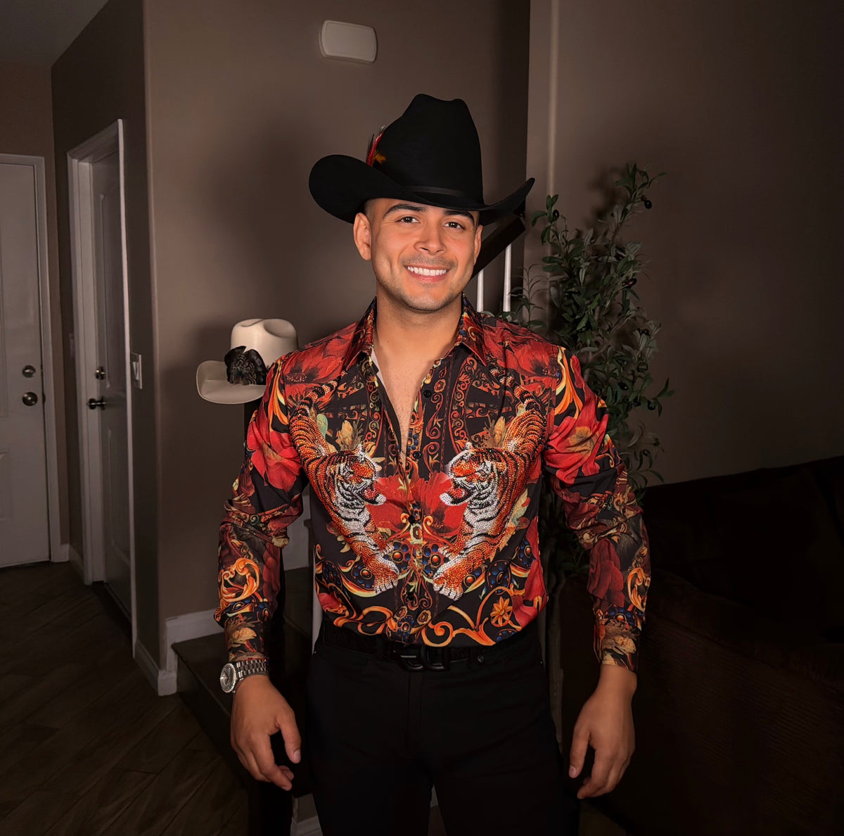 Tigre del Norte Rhinestone Shirt